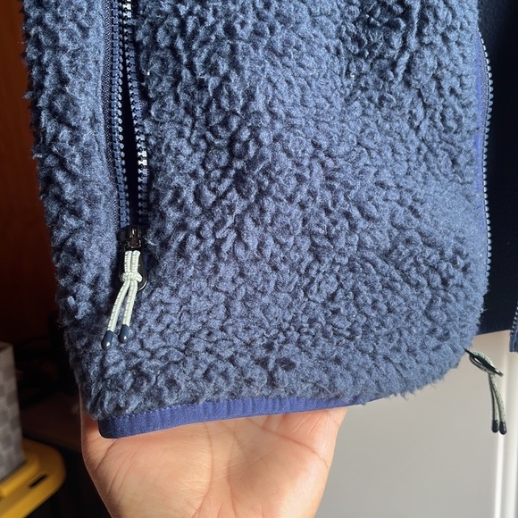 Vineyard Vines Martha’s Vineyard sherpa vest size small - Picture 7 of 9